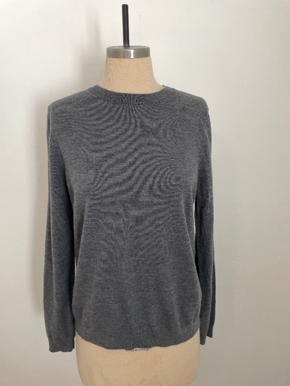 Sezane Gray 100% Merino Wool Crewneck Pullover Sweater Women's Small, Minimalist